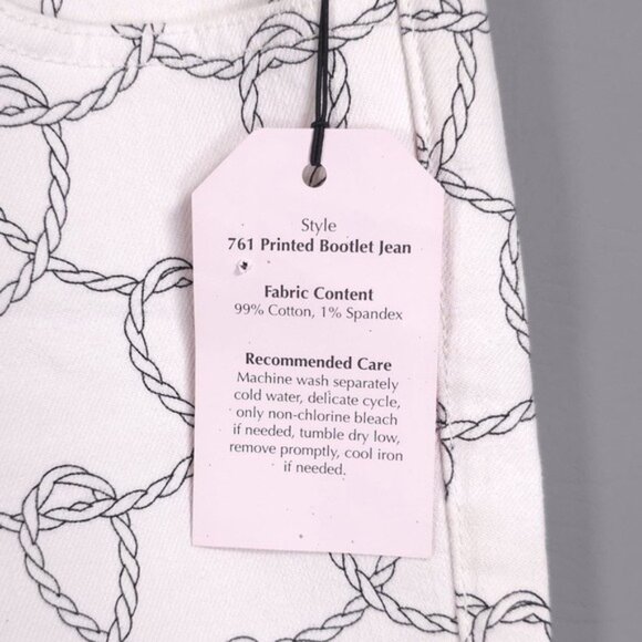 NWT‎ CAbi Women’s 761 Printed Nautical Rope Bootlet Jeans Denim White Size 6 - Picture 13 of 15